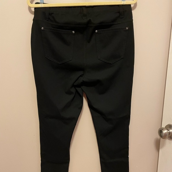 SOLD Black Terra & Sky Ankle Length Jeggings - Picture 2 of 3